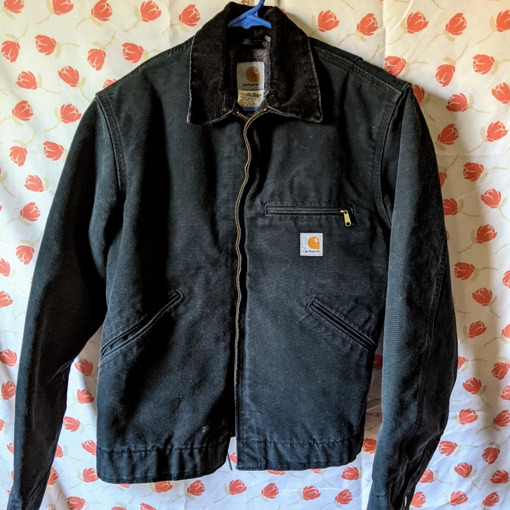 Black Carhartt with courdroy collar